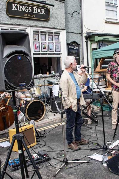 06 Petticoat Lane